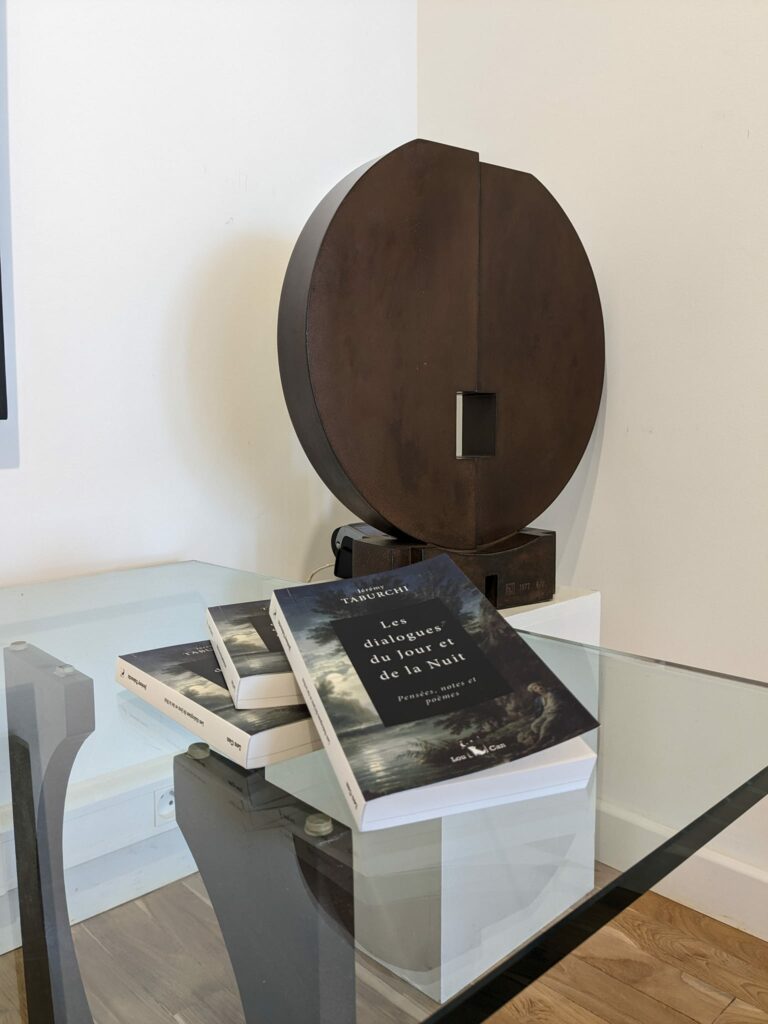 Mon dernier livre est disponible à la Ferus Gallery de Saint-Jean-Cap-Ferrat