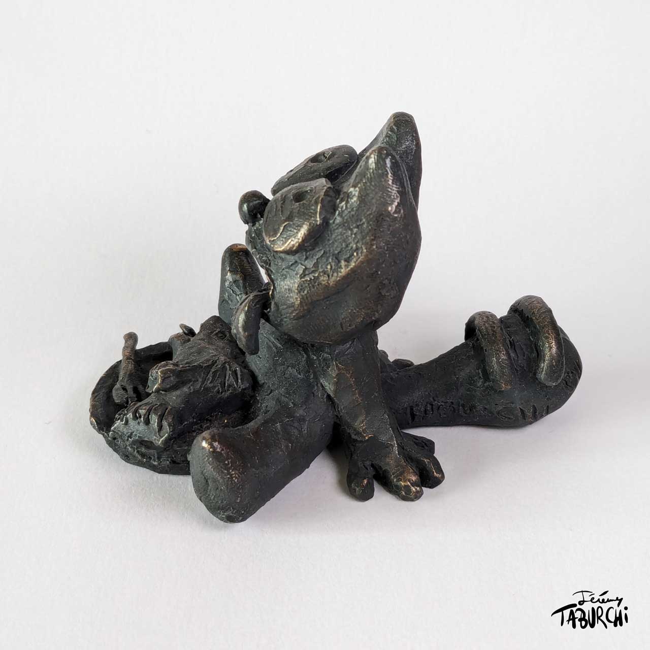 sculpture-en-bronze-miam-taburchi2