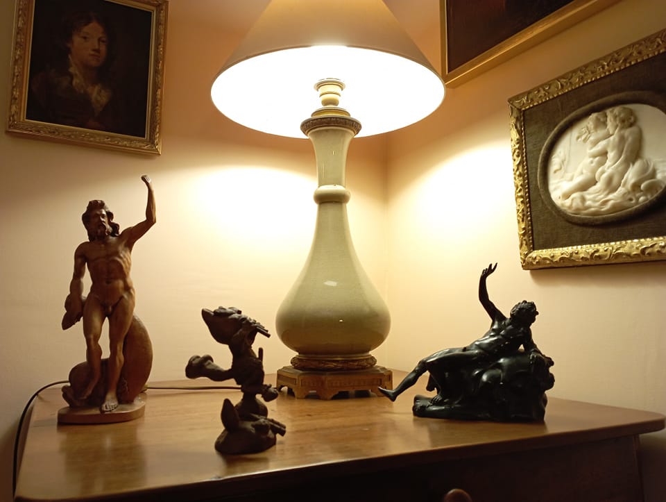chat-cri-pan-mobilier-ancien